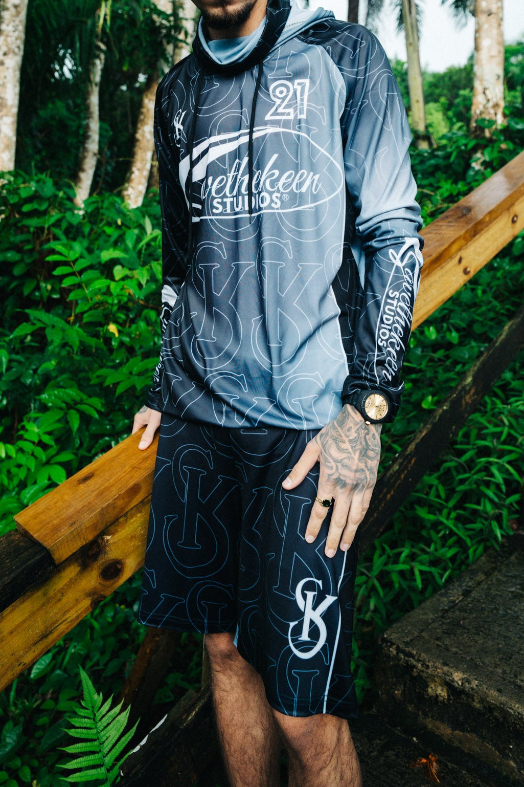 “SwiKeenBl” SET
