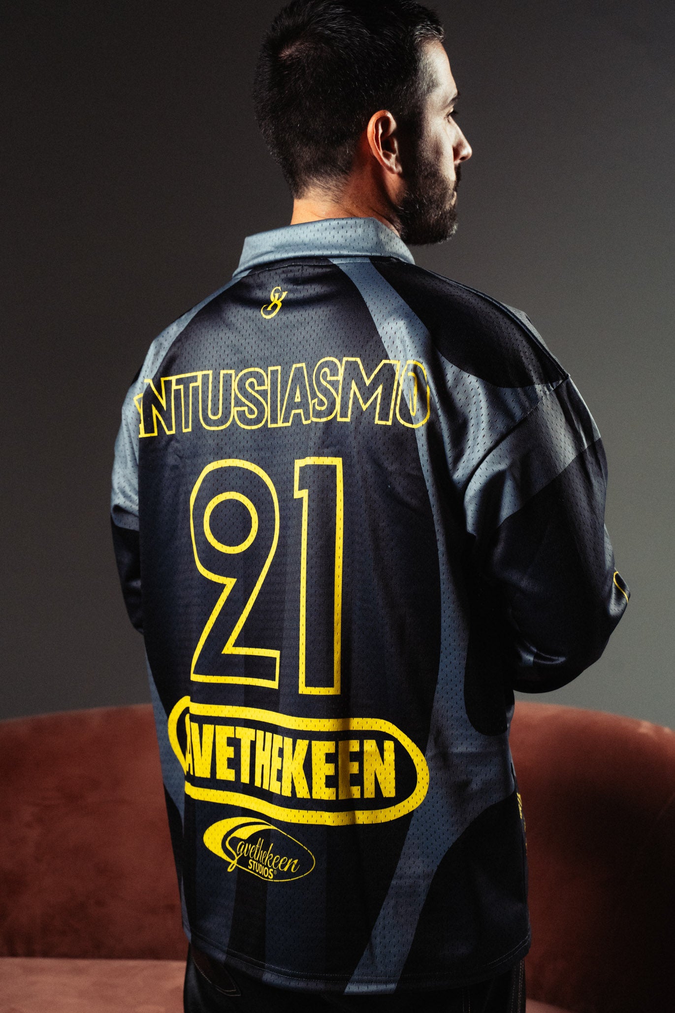 “EnTuSiAsMoYellow”