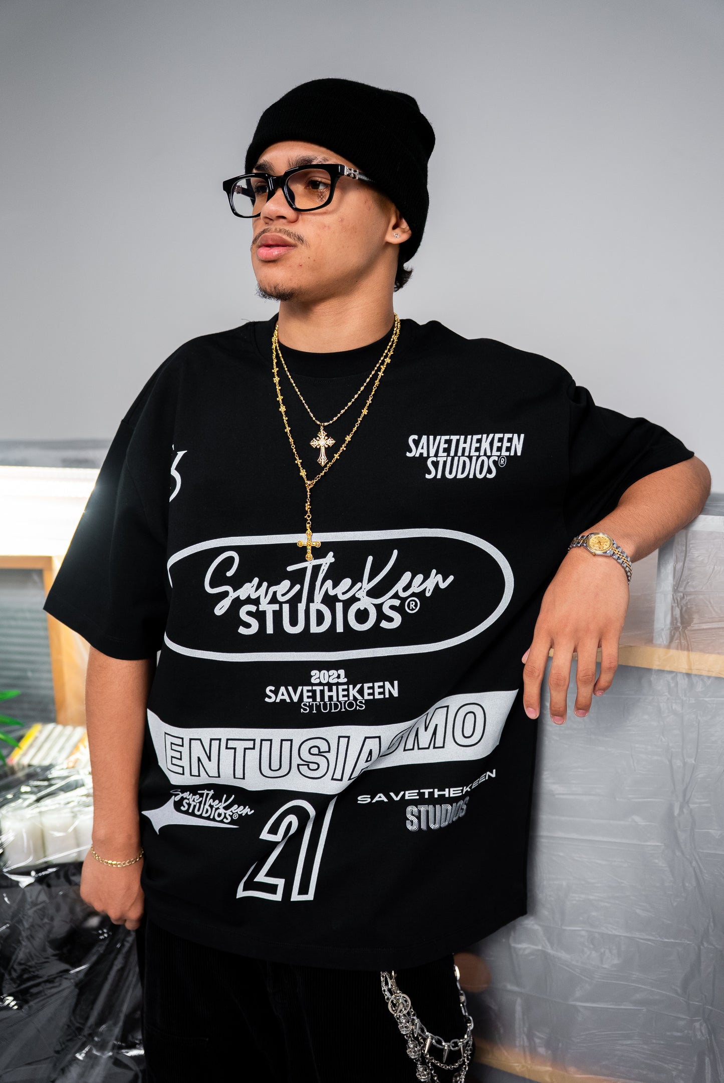 “TrackAuspiTshirt”