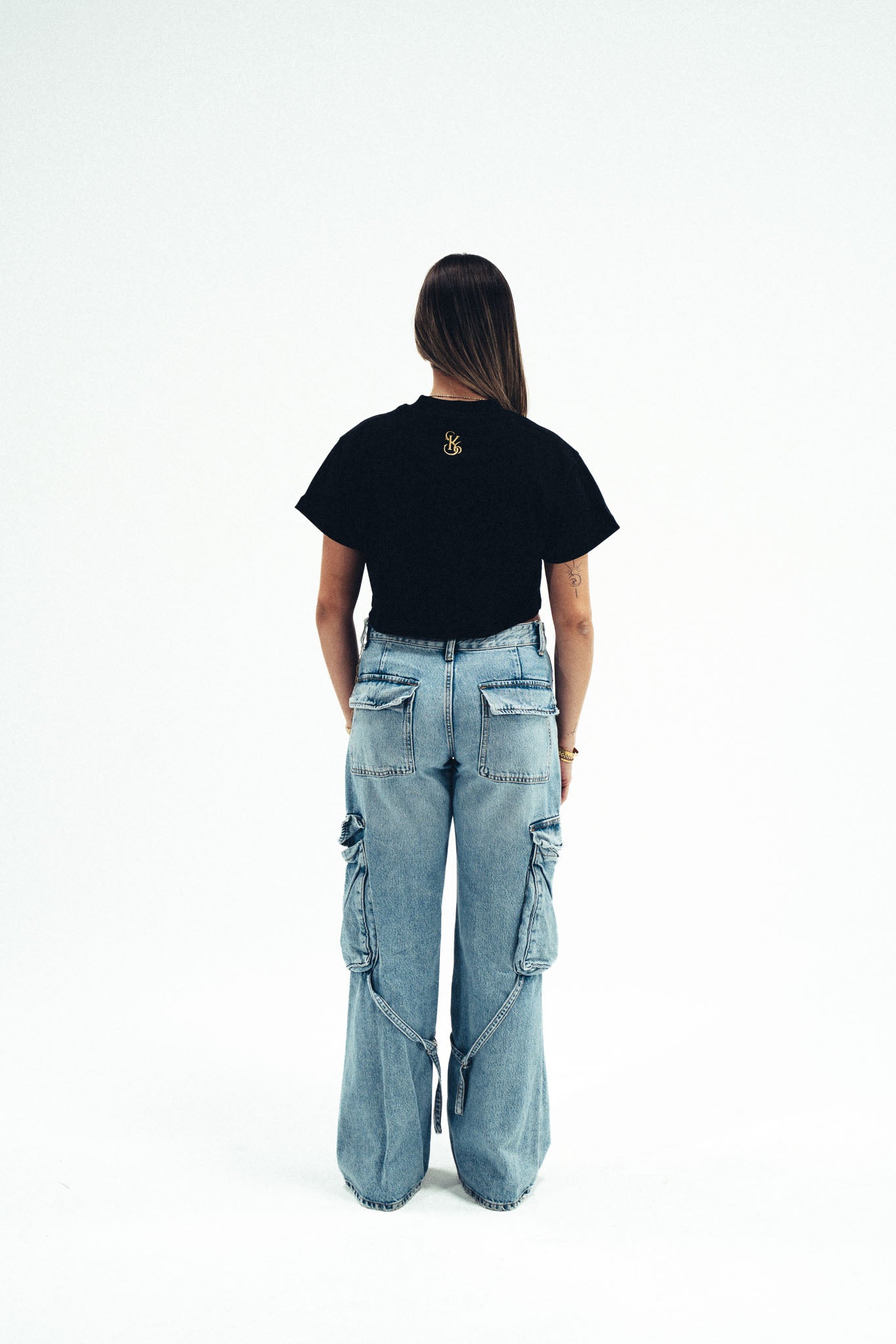 “Anniversary6Crop”